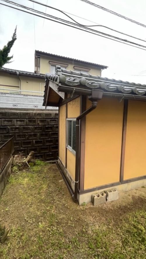 松江市八雲台中古住宅800万円